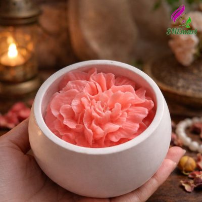 Cốc Nến Thơm Nắp Hoa Cẩm Chướng Mau do