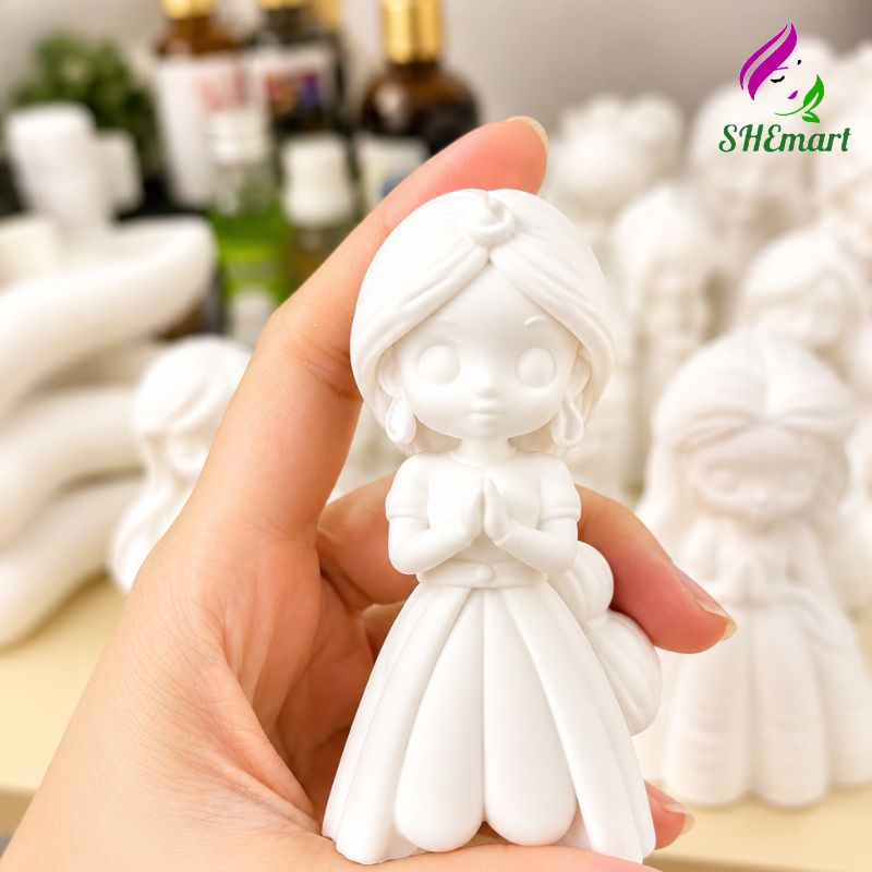 Set 5 Tượng Công Chúa Disney Mini – Tượng Thạch Cao Tô Màu DIY Kèm Màu & Cọ Set 5 Tượng Công Chúa Disney Mini – Tượng Thạch Cao Tô Màu DIY Kèm Màu & Cọ