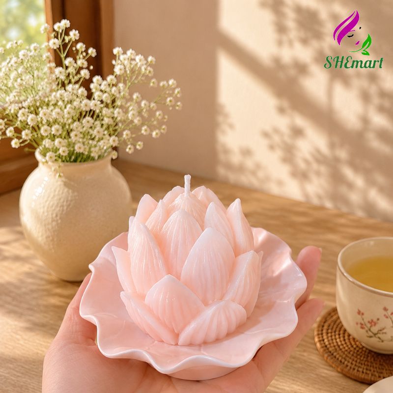 Khay nến thơm hoa sen thơm mùi tinh dầu hoa sen, làm quà tặng, decor, setup phong yoga, chụp ảnh mau hong Khay nến thơm hoa sen thơm mùi tinh dầu hoa sen, làm quà tặng, decor, setup phong yoga, chụp ảnh mau hong